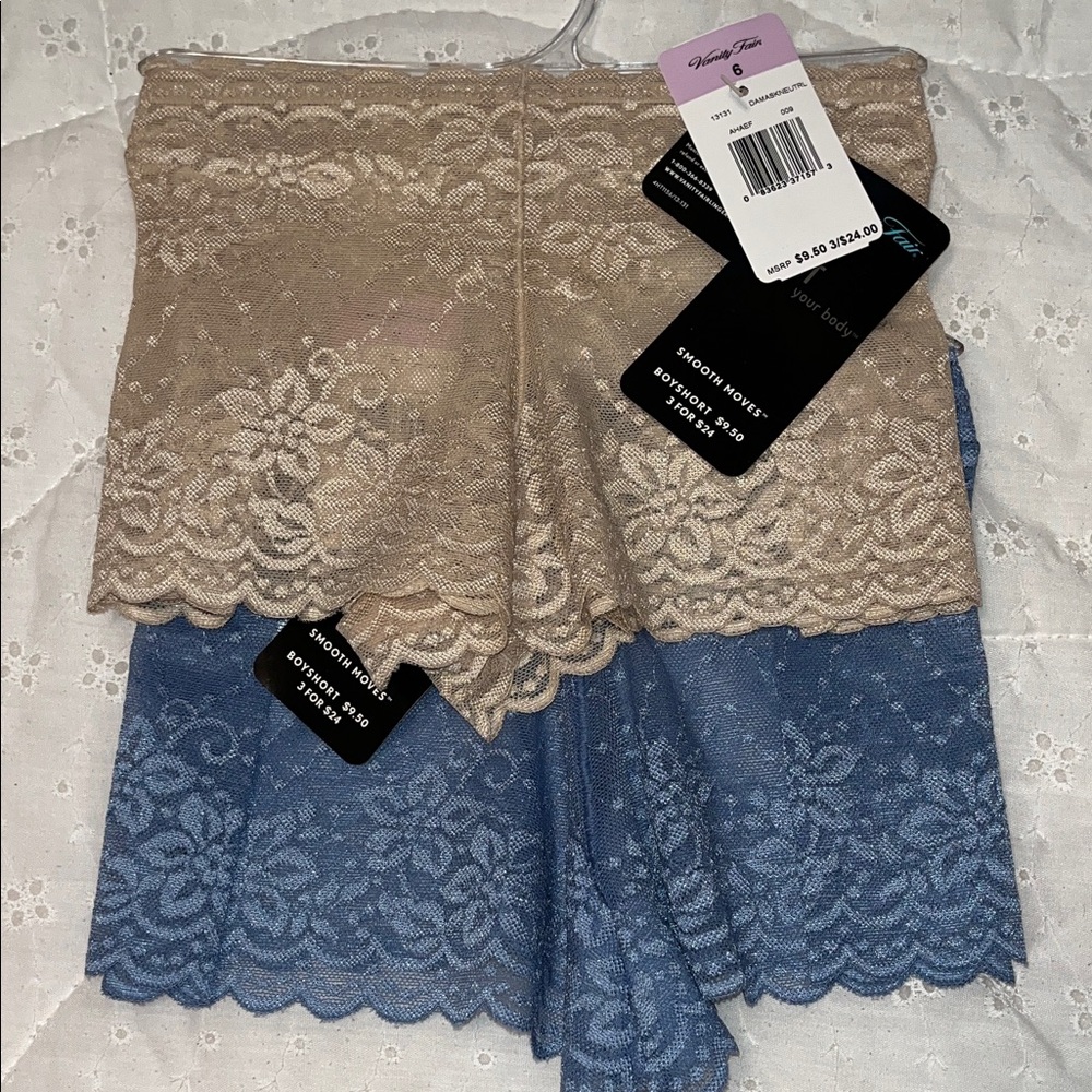 Vanity Fair Lace Trimmed Boy Shorts in Beige  size 6